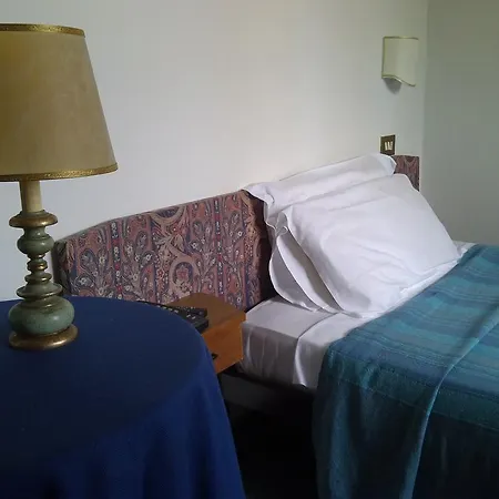 Leon D'oro 2* 피브디솔리고